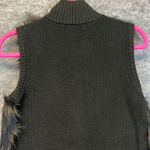 CALVIN KLEIN Women’s Faux Fur Sweater Vest Buckle Front Black Sz Small festival - Picture 13 of 15